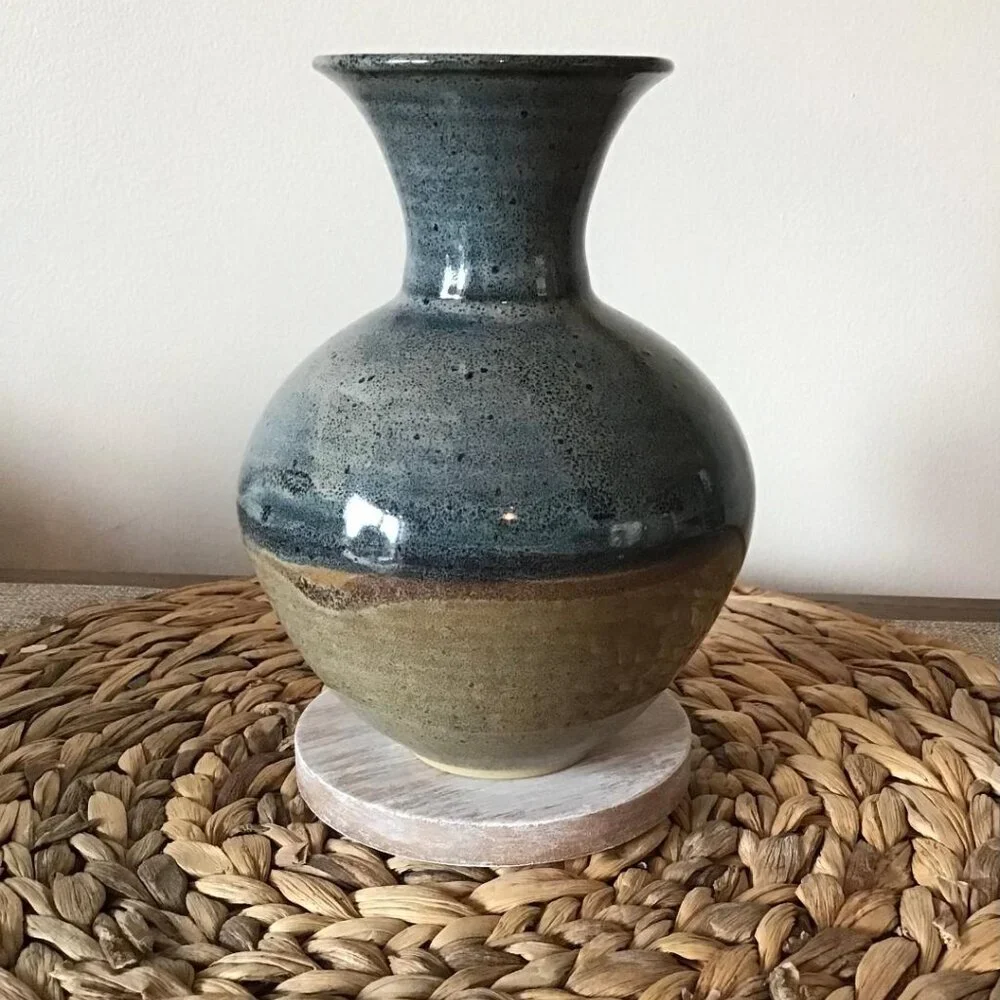 VTG Earth Tone Pottery Vase Planter Hand Thrown Blue/Brown Painted Glaze Signed